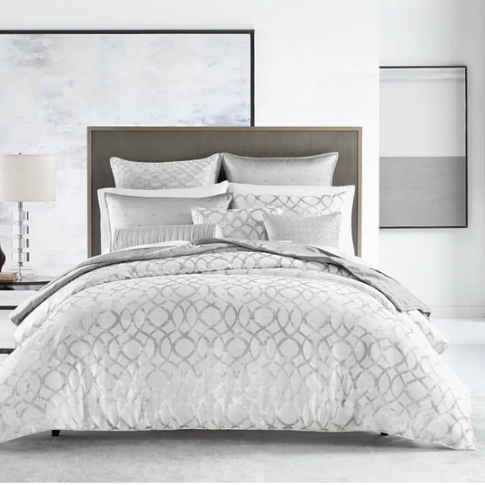 NWOT Hotel Collection, Helix Collection Duvet Cover Full/Queen